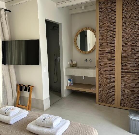 اتاق استاندارد, Aegean Hospitality