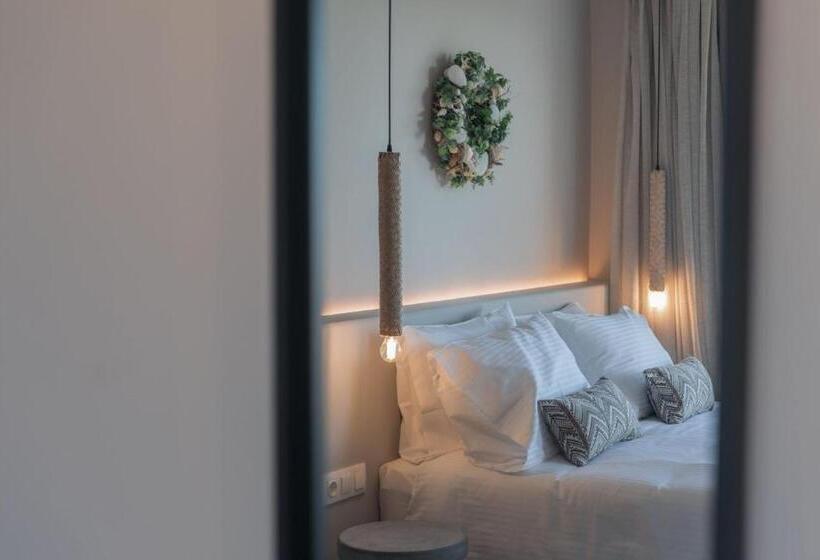 اتاق استاندارد با تخت دو نفره بزرگ, Aegean Hospitality