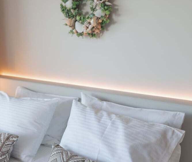 اتاق استاندارد, Aegean Hospitality