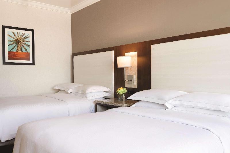 스탠다드 룸 퀸사이즈 침대, Hilton Los Angeles/san Gabriel