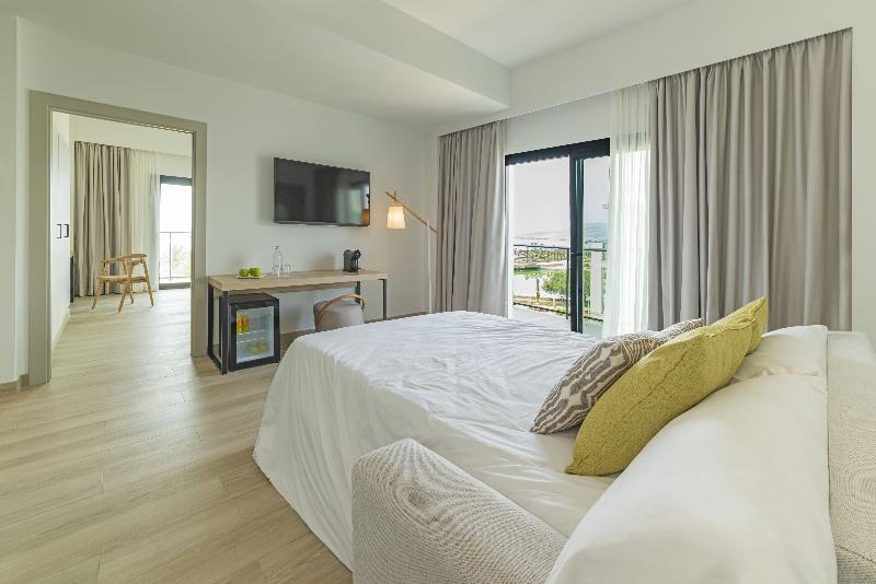 Номер Superior, Le Castellas Hotel & Spa   Teritoria