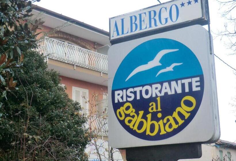 标准单人间, Al Gabbiano