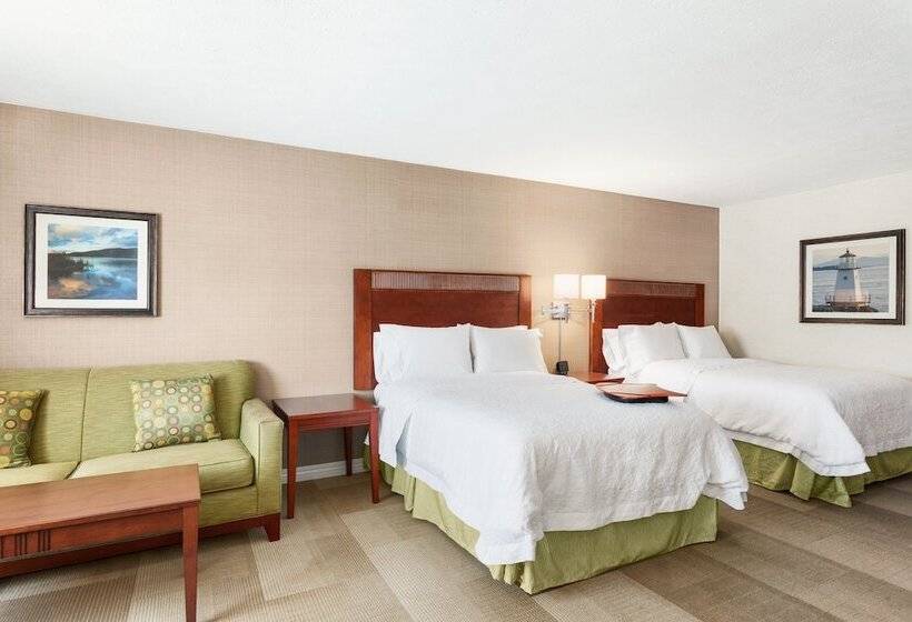 Family Suite, Hampton Inn Colchester