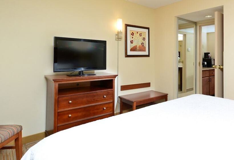 اتاق استاندارد, Hampton Inn Raleigh Capital Blvd. North