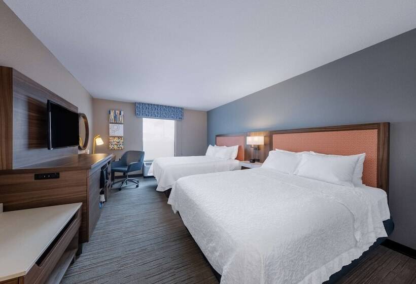 Номер Стандарт 2 Двуспальные Кровати, Hampton Inn St. Robert/ft. Leonard Wood