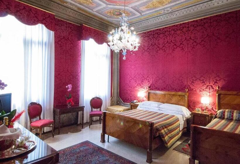 سوییت جونیور, Palazzo Abadessa