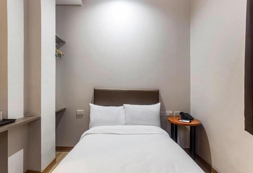 اتاق اکونومی, Airo Hotel Manila