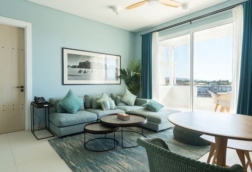 3 Bedroom Duplex Apartment, Cloud7 Residences Ayla Aqaba