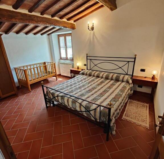Апартаменты 2 Спальни, Agriturismo Podere Chiassaie