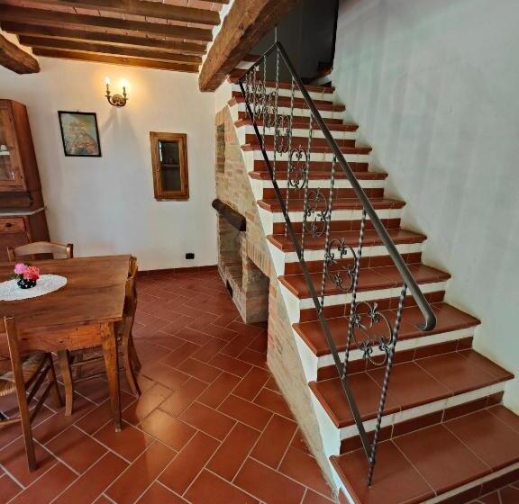 Апартаменты 2 Спальни, Agriturismo Podere Chiassaie