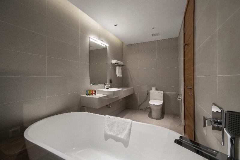 اتاق پرمیوم, Flamingo Resort Cat Ba