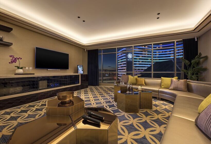 펜트하우스 스위트, The Darling At The Star Gold Coast