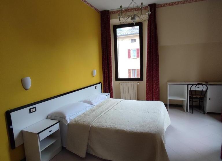 Стандартный Номер Кровать Кинг, Italia