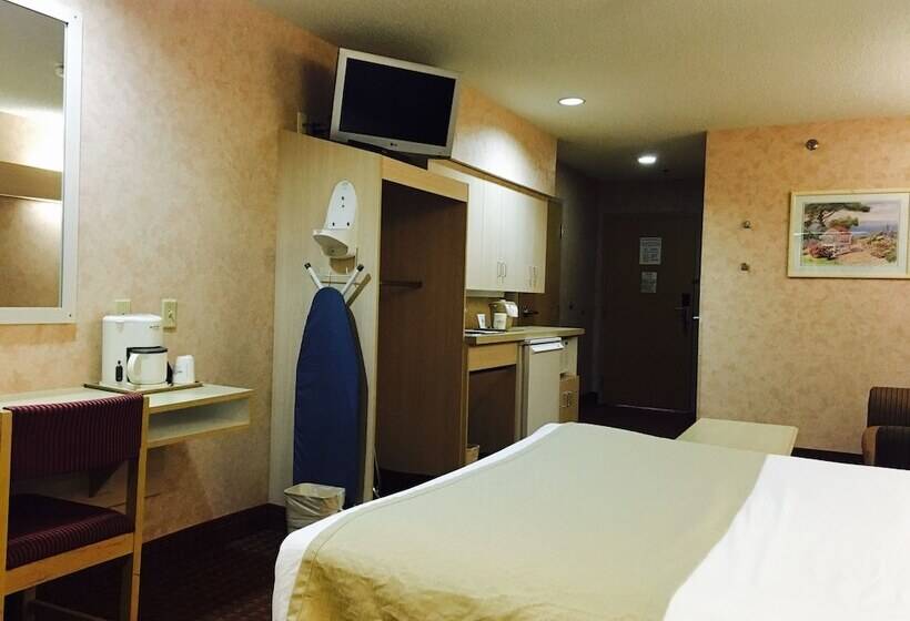 身障者適用スイートルーム, Microtel Inn & Suites By Wyndham Syracuse Baldwinsville