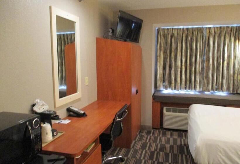 Номер Стандарт, Microtel Inn & Suites By Wyndham New Ulm