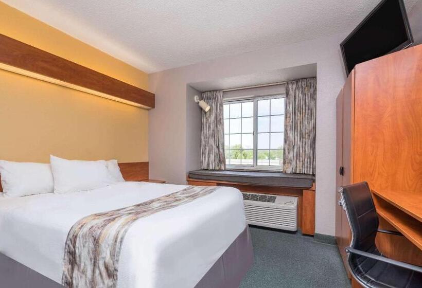 Номер Стандарт, Microtel Inn & Suites By Wyndham New Ulm