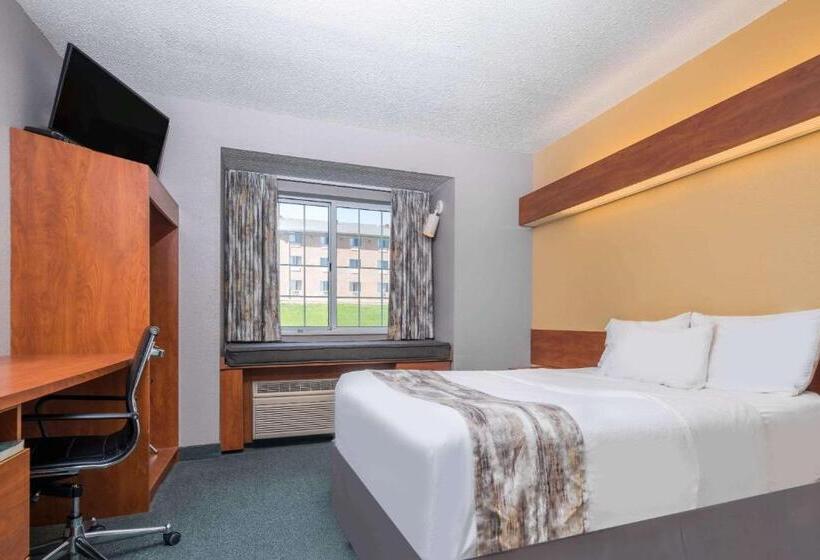 Номер Стандарт Адаптированный для Инвалидов, Microtel Inn & Suites By Wyndham New Ulm
