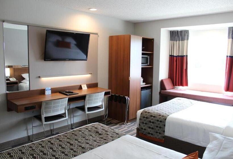 Номер Стандарт, Microtel Inn & Suites By Wyndham
