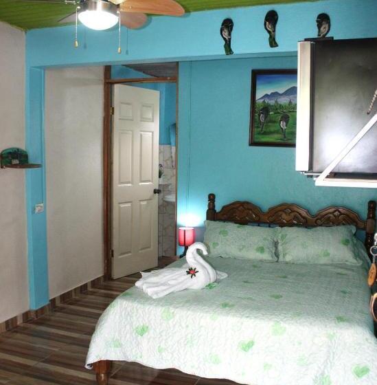 スタンダードルーム, Cabinas Cascada Rio Celeste