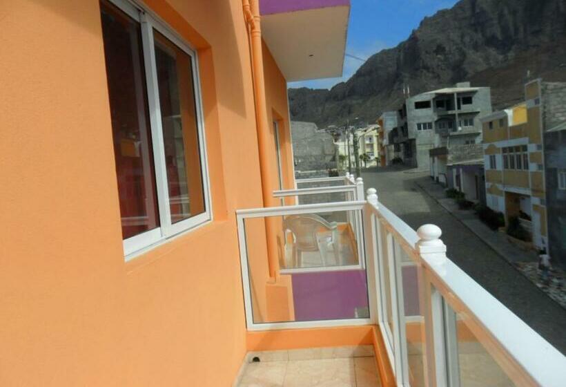 اتاق استاندارد با بالکن, Casa Celeste
