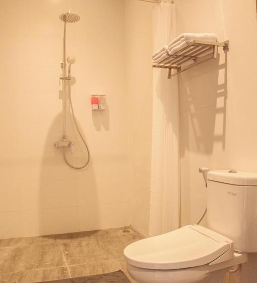 اتاق لوکس, Omorich Bali Guest House