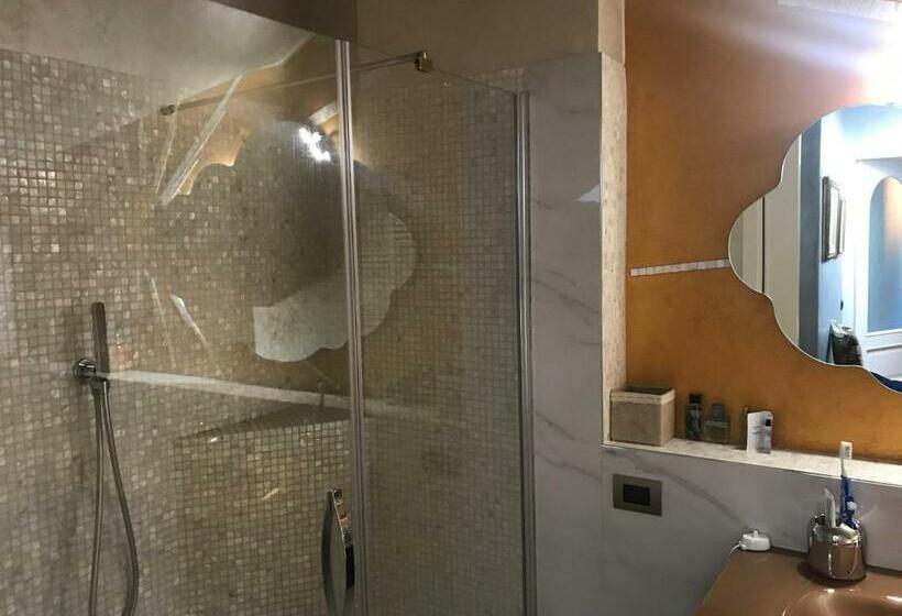 اتاق استاندارد با تخت بزرگ, B&b Borgo Dei Fiori