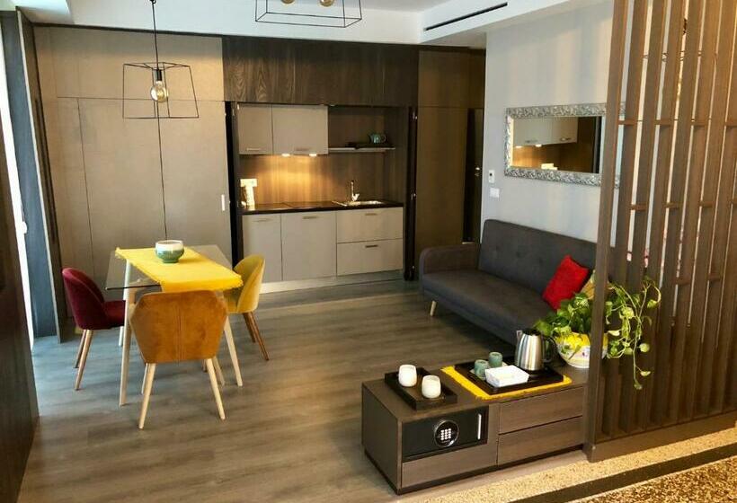 آپارتمان 1 خوابه با تراس, Dimora Augusteo