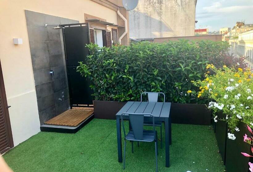 آپارتمان 1 خوابه با تراس, Dimora Augusteo