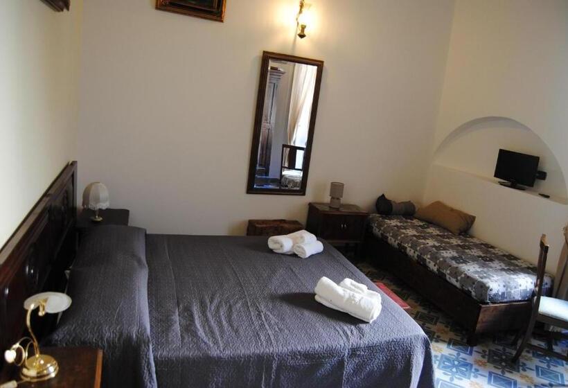 Трехместный Номер Deluxe, Palazzo Maestro & Corte Maestro Rooms