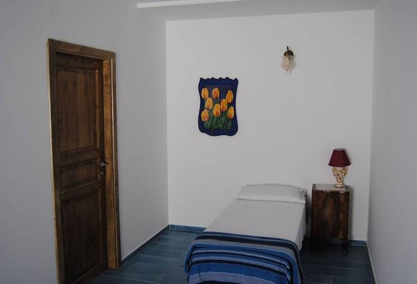 Трехместный Номер Классика, Palazzo Maestro & Corte Maestro Rooms