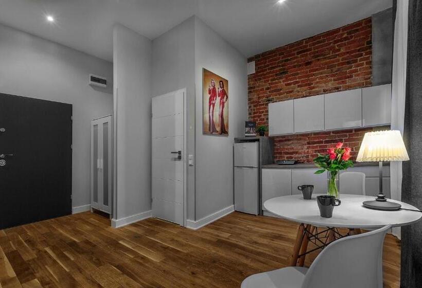 استودیوی لوکس, Cinema Rooms   Piotrkowska