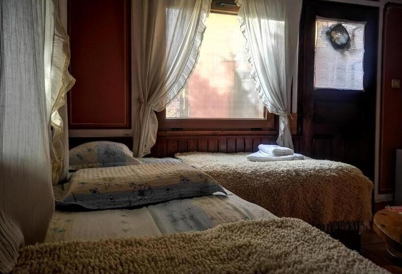 Апартаменты 1 Спальня, Guest House Zlatniyat Telets