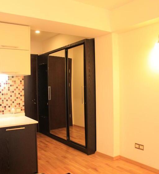 آپارتمان 1 خوابه با بالکن, Apartments In New Gudauri