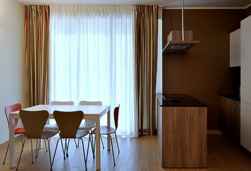 استودیوی استاندارد, Bb Hotels Aparthotel Bicocca