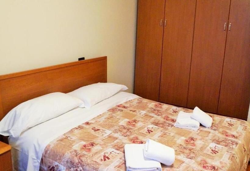 اتاق استاندارد, Caravaggio Apartments