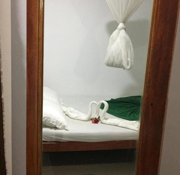 اتاق اکونومی, Chill House Safari Resort