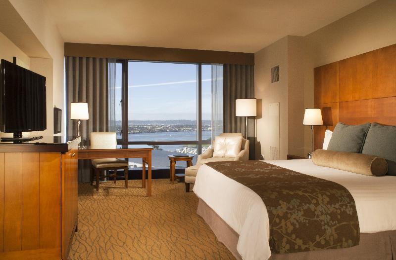 Premium Room, Omni San Diego