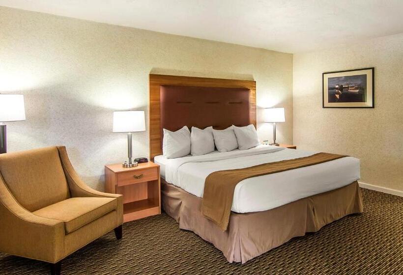 غرفة قياسية سرير كينج, Quality Inn & Suites At Coos Bay