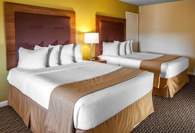 Люкс, Quality Inn & Suites At Coos Bay