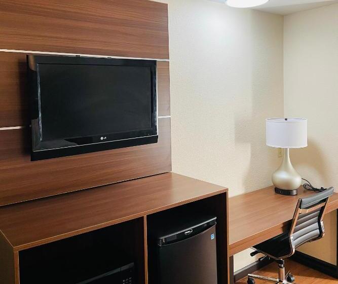 Стандартный Номер Кровать Кинг, Quality Inn & Suites Augusta Fort Eisenhower Area