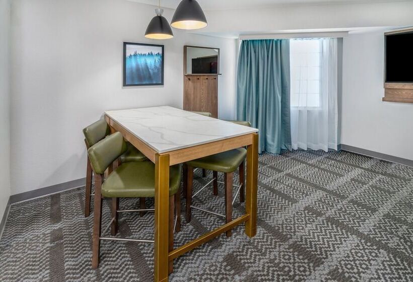 Люкс, Staybridge Suites Denver   Cherry Creek, An Ihg