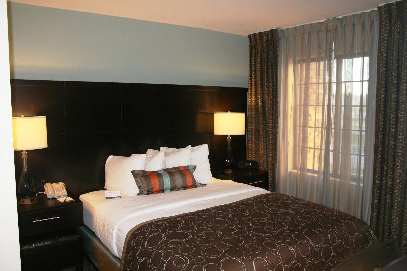 اتاق استاندارد, Staybridge Suites Tulsa Woodland Hills, An Ihg