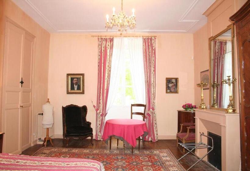 Номер Стандарт, Château Manoir De La Lèche