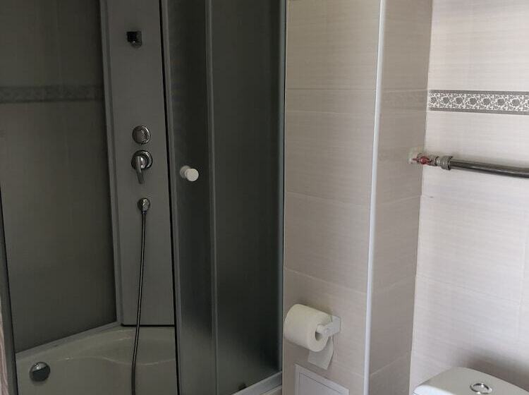 패밀리 룸, Guest House Agrodom
