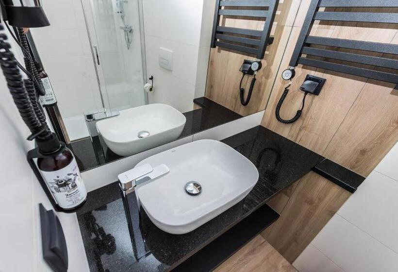Четырехместный Номер Стандарт, Scandinavia Resort