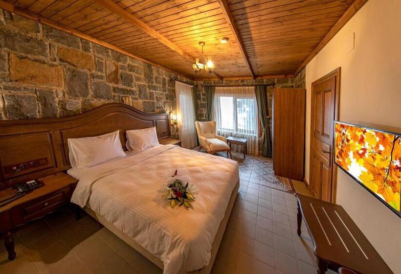 Дом 4 Спальни, Foleya Mountain Resort Hotel & Villas