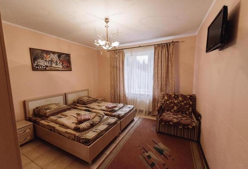 آپارتمان 2 خوابه, Toga Cottage
