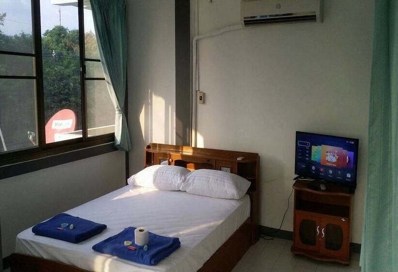 Номер Стандарт 2 Двуспальные Кровати, Parfun Guesthouse
