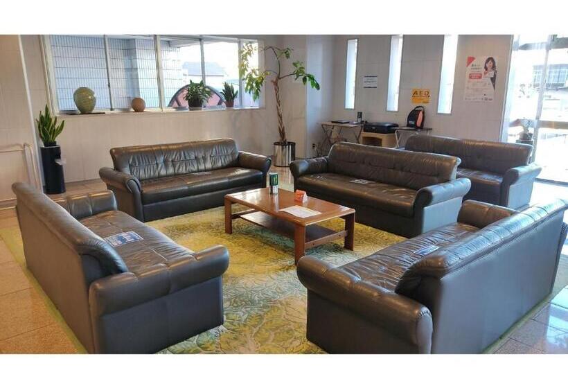 Студия Стандарт, Central Hotel Toride