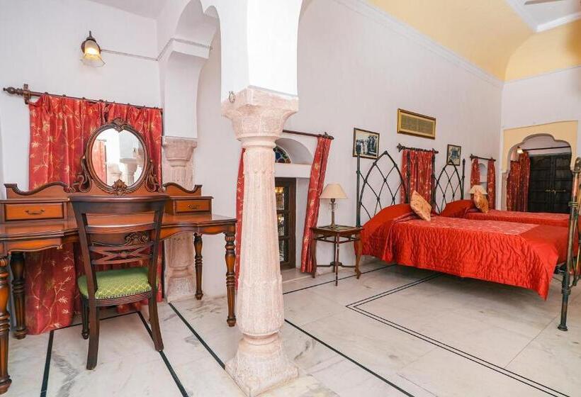 套房, Patan Mahal